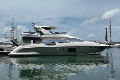 Azimut 70