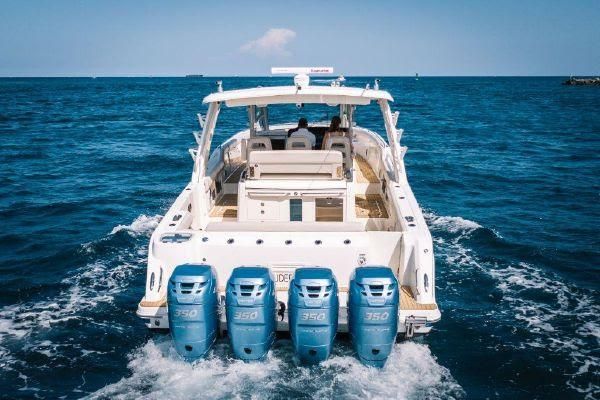 2017 Boston Whaler 42 