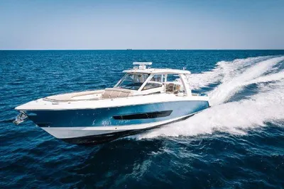 Boston Whaler 42 OUTRAGE