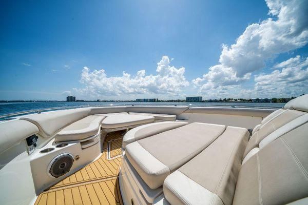 2017 Boston Whaler 42 