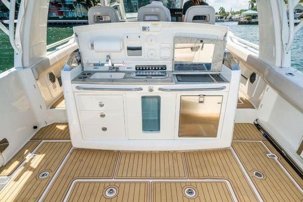 2017 Boston Whaler 42 