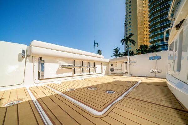 2017 Boston Whaler 42 