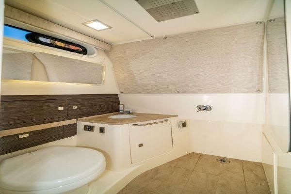 2017 Boston Whaler 42 