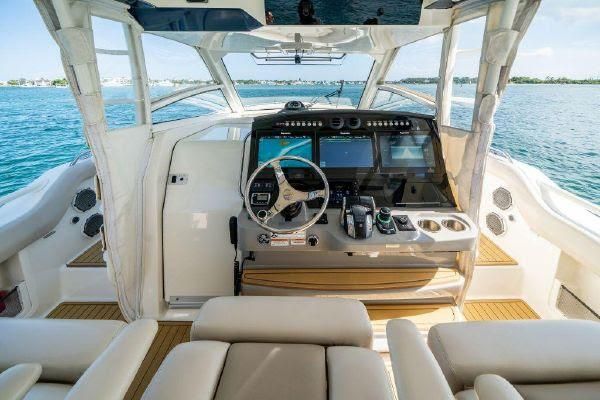 2017 Boston Whaler 42 