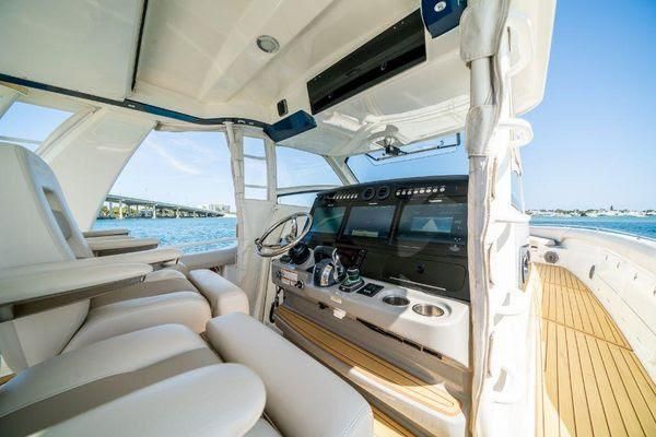 2017 Boston Whaler 42 
