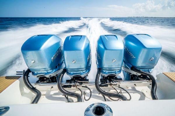 2017 Boston Whaler 42 