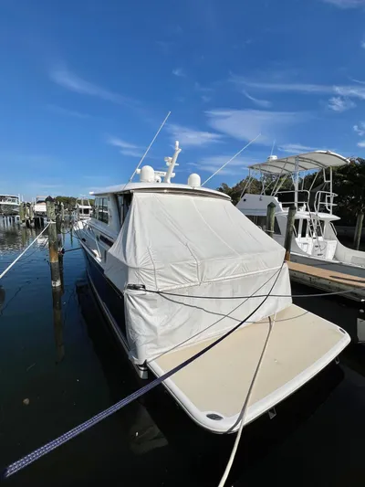 Skydog Yacht Photos Pics 