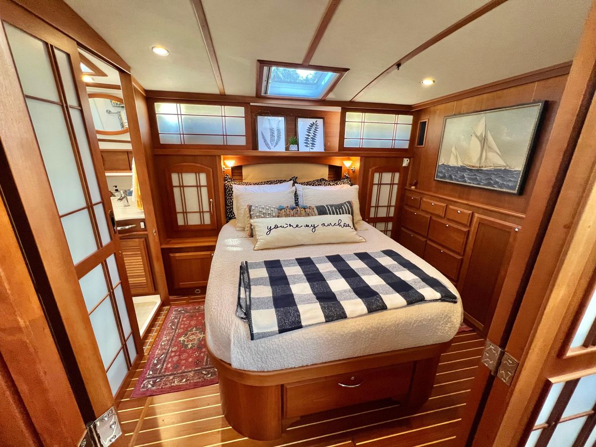 2017 Sabre 48 