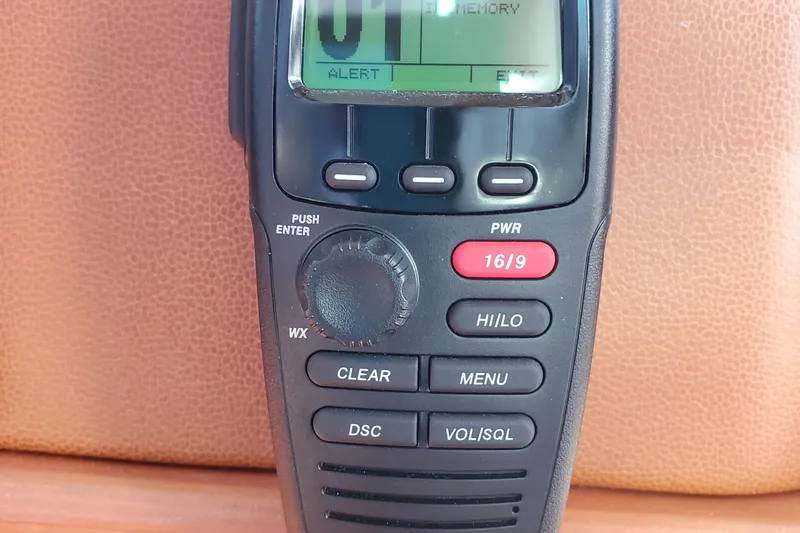 Skydog Yacht Photos Pics 