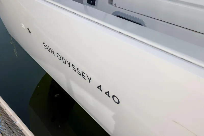 Dos Para Uno Yacht Photos Pics 