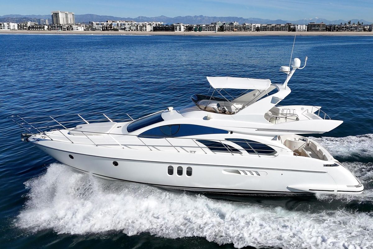 2002 Azimut 56 