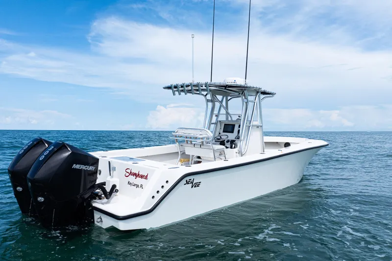  Yacht Photos Pics 2018 SeaVee 29 boat with dual Mercury engines on open water.