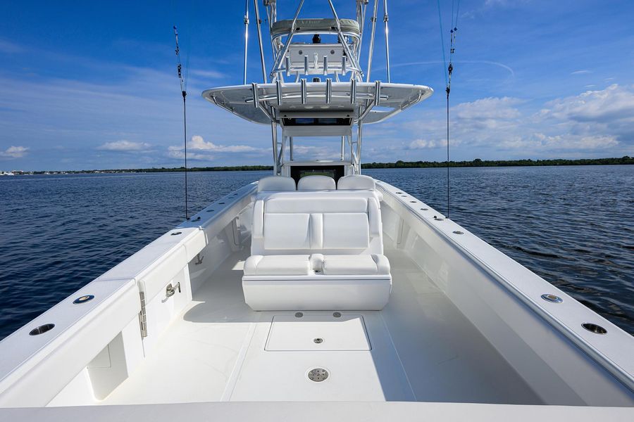 2017 Bahama 41 Center Console