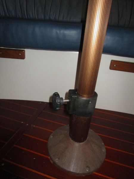 2000 Catalina 320