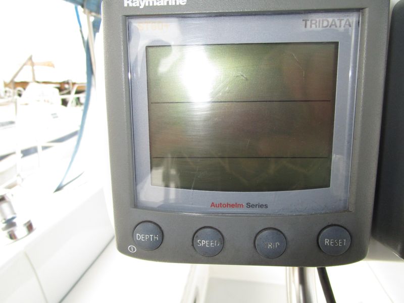2000 Catalina 320