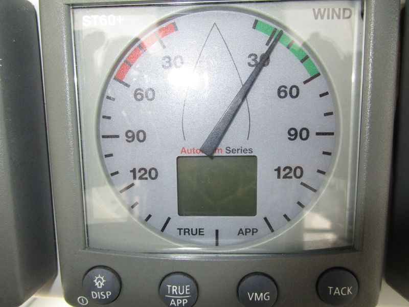 2000 Catalina 320