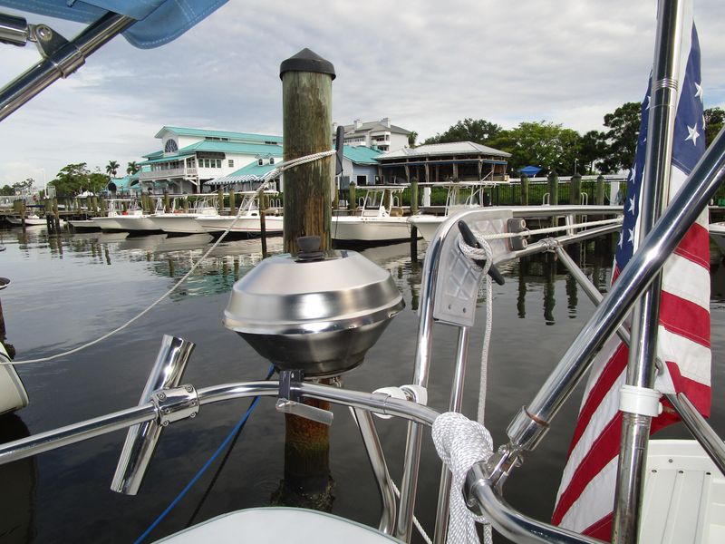 2000 Catalina 320