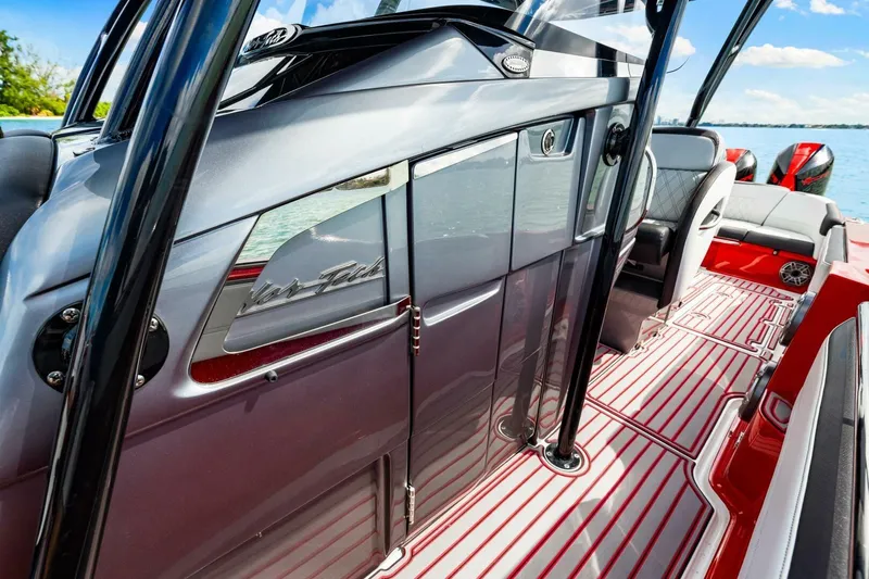  Yacht Photos Pics 2022 Nor-Tech 390 SS boat interior with sleek design and modern features.