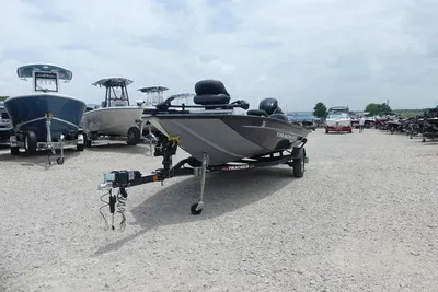 Tracker Pro Team 175 TF