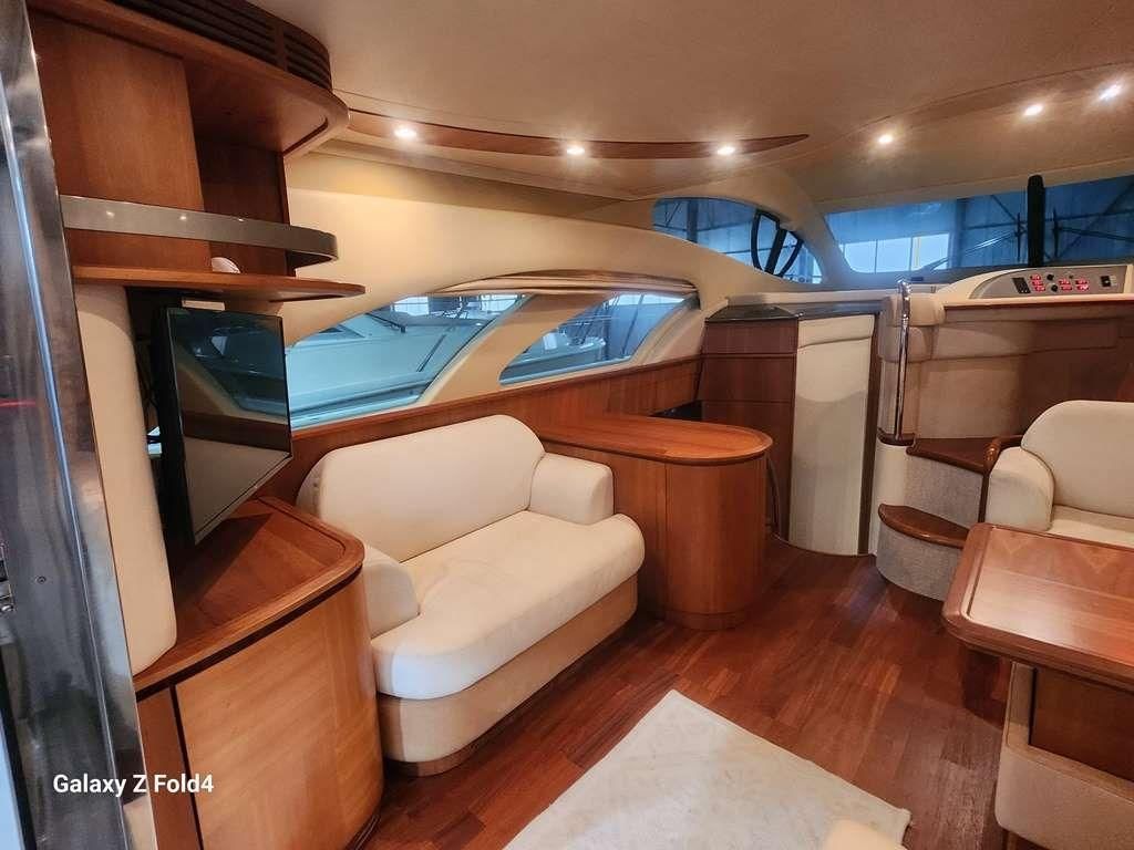 2006 Azimut 50 