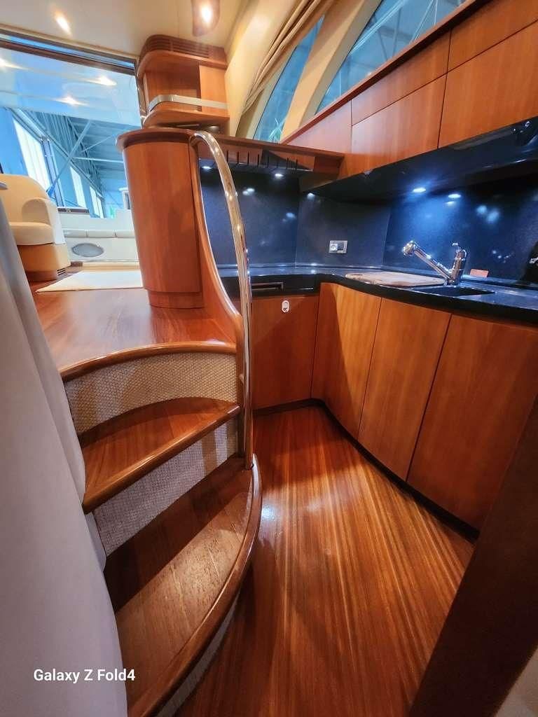 2006 Azimut 50 