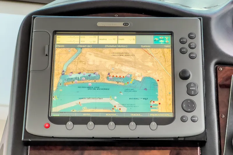 Rainbow Yacht Photos Pics 