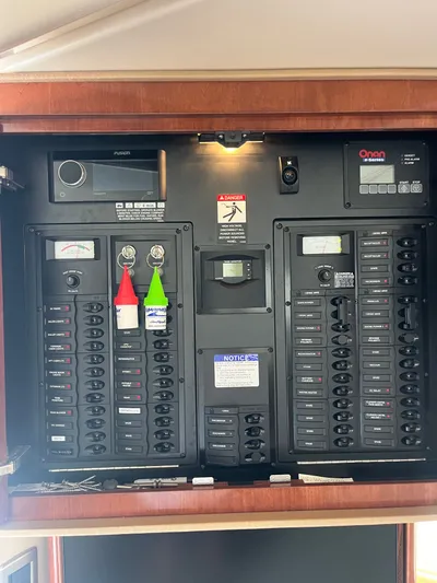  Yacht Photos Pics Electric Panel