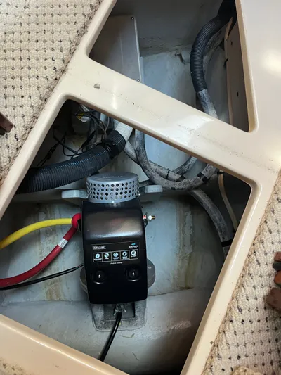  Yacht Photos Pics 2008 Meridian 391 Sedan engine compartment with wiring and equipment.