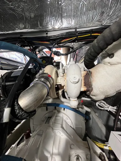  Yacht Photos Pics Stbd Engine gear