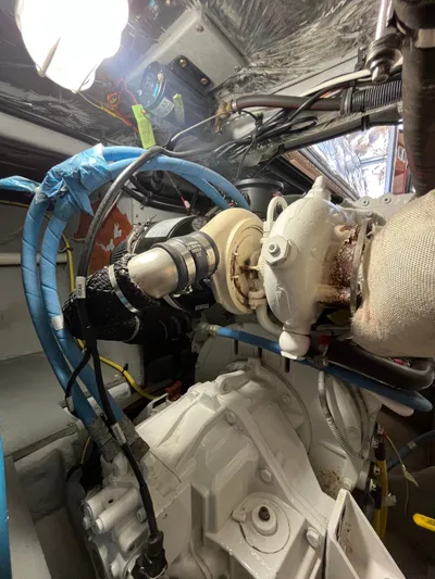  Yacht Photos Pics Port Engine Gear