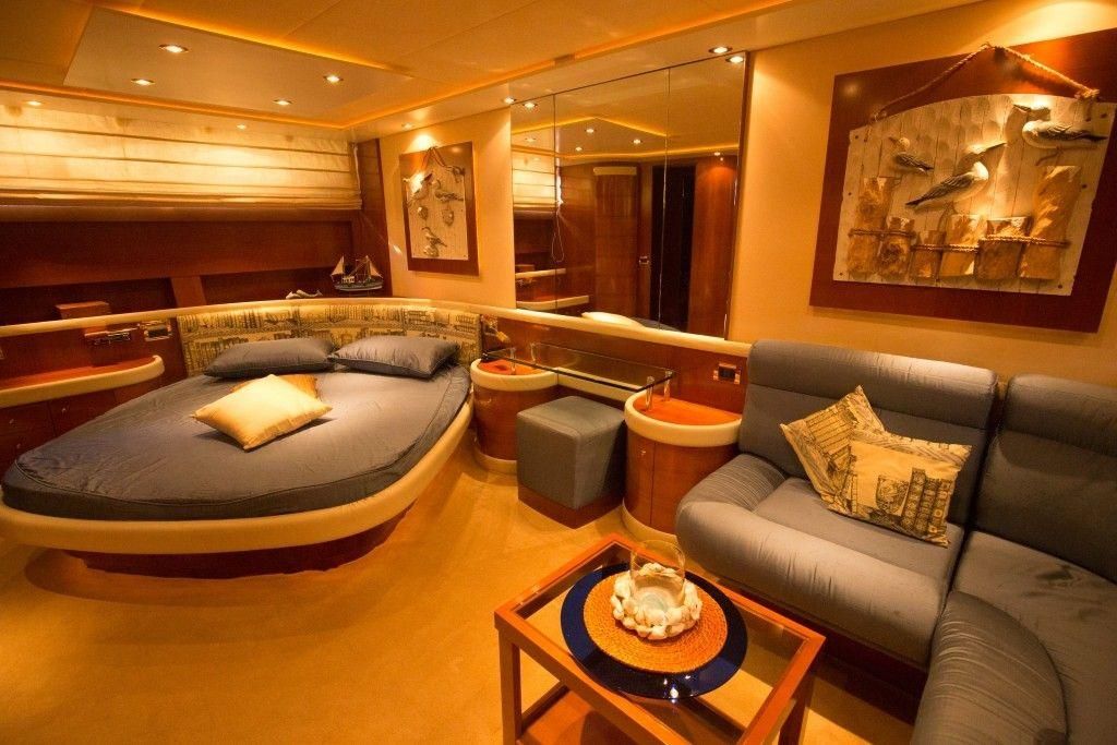 2004 Alfamarine 77 