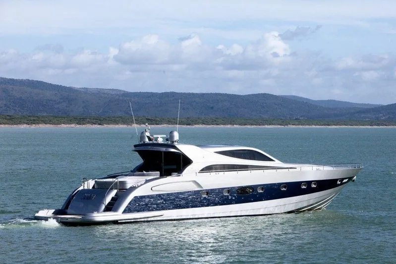 Tiuna Yacht Photos Pics PROFILE