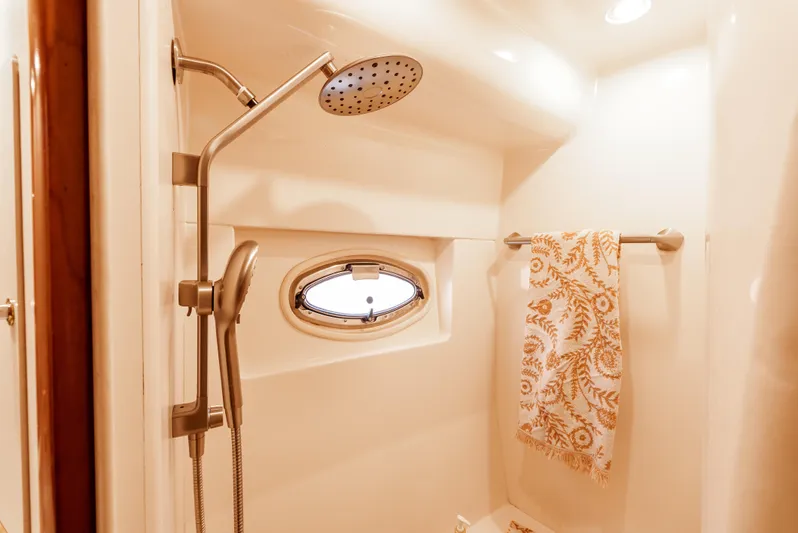 Ramblerz Revenge Yacht Photos Pics 