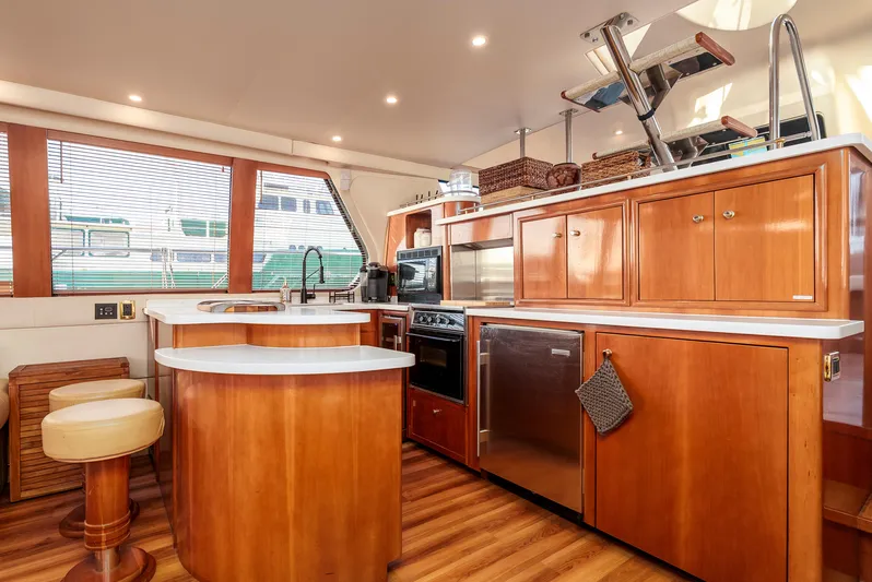 Ramblerz Revenge Yacht Photos Pics 