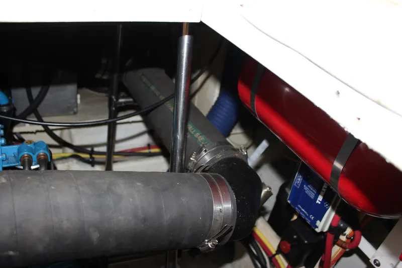  Yacht Photos Pics Engine compartment of 2007 Silverton 36 Convertible with hoses and wiring.
