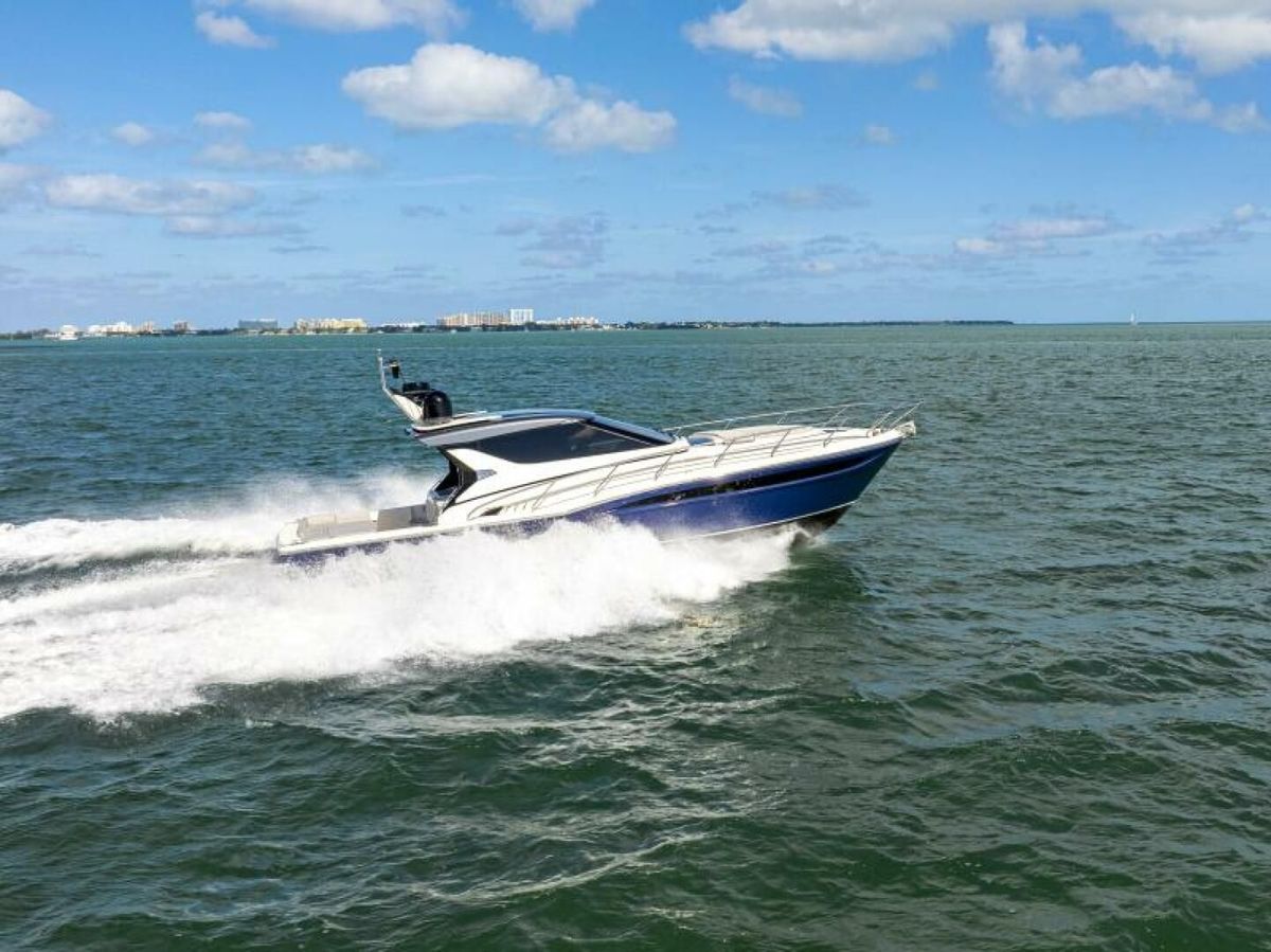 2021 Uniesse 55 
