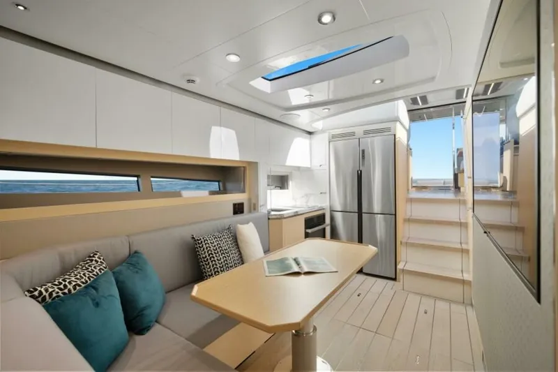  Yacht Photos Pics 2021 Uniesse Exuma Htc5 - Image 27