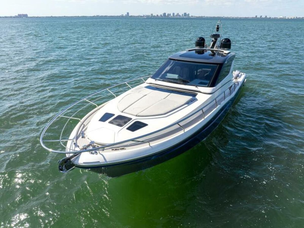 2021 Uniesse 55 