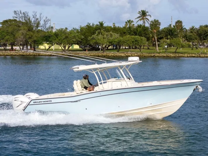 Low Hours Yacht Photos Pics 2019 Grady-white Canyon 336 - Image 1