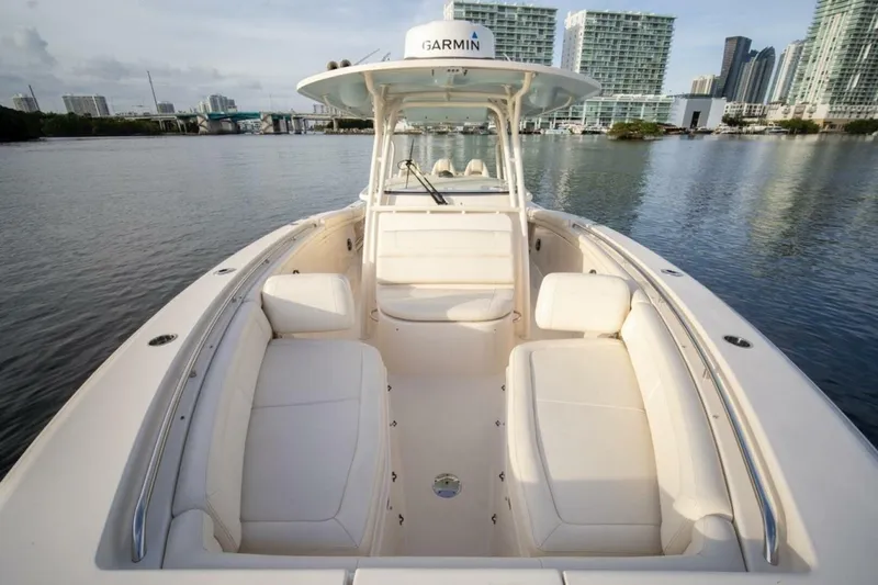 Low Hours Yacht Photos Pics 2019 Grady-white Canyon 336 - Image 25