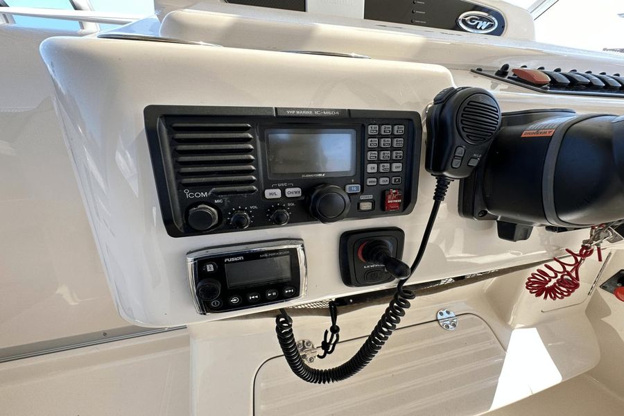2015 Grady-White Express 370