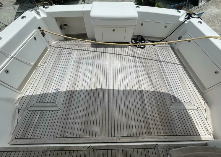  Yacht Photos Pics 2011 Riviera 43 Open Flybridge - Image 27