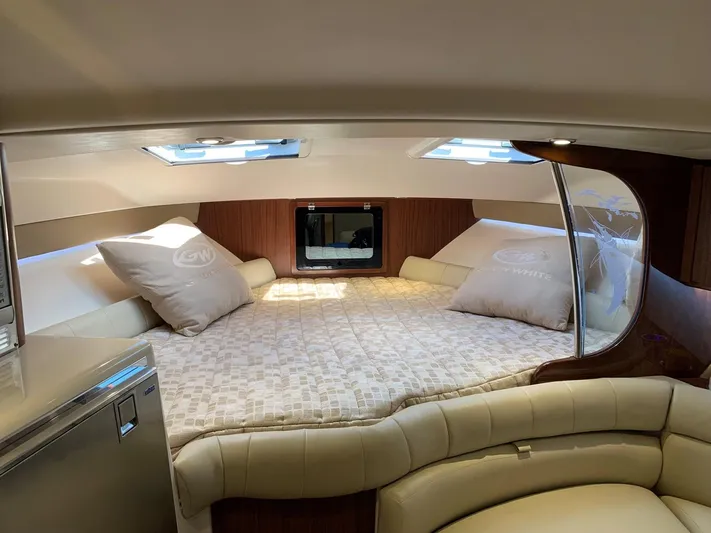 Chase Yacht Photos Pics 