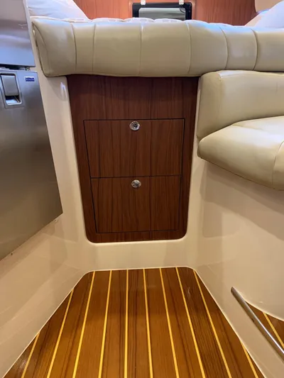 Chase Yacht Photos Pics 