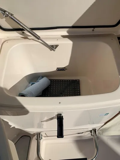 Chase Yacht Photos Pics 