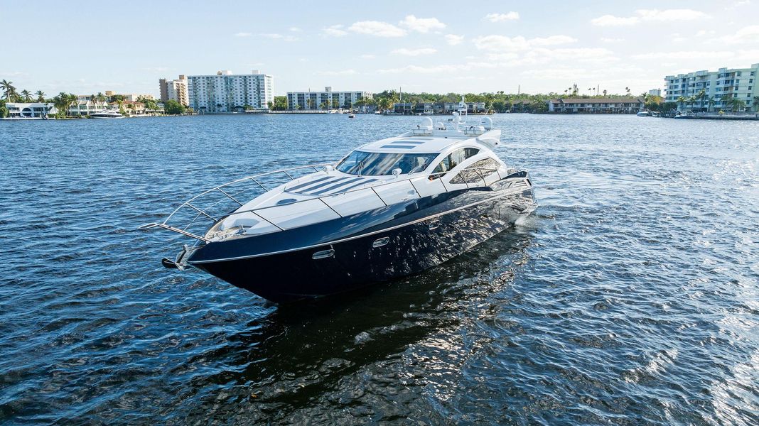 2010 Sunseeker Predator 64