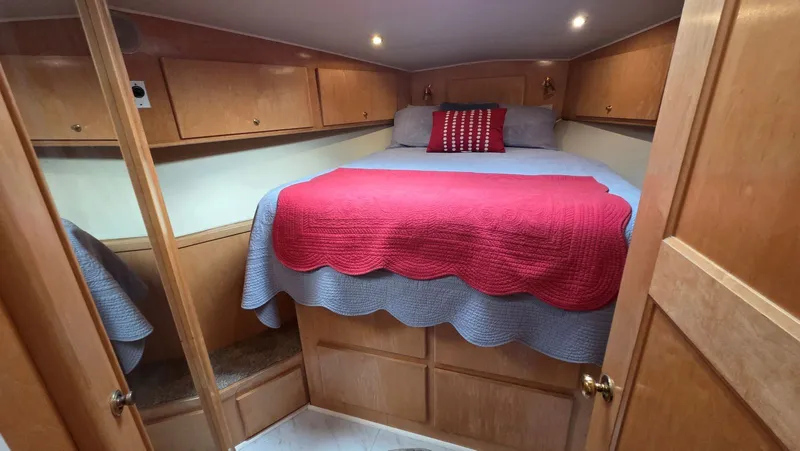 Toes In The Water Yacht Photos Pics 