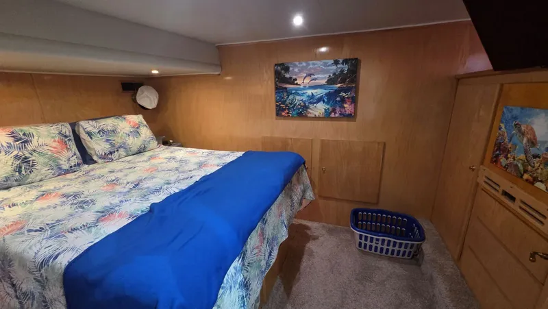 Toes In The Water Yacht Photos Pics 