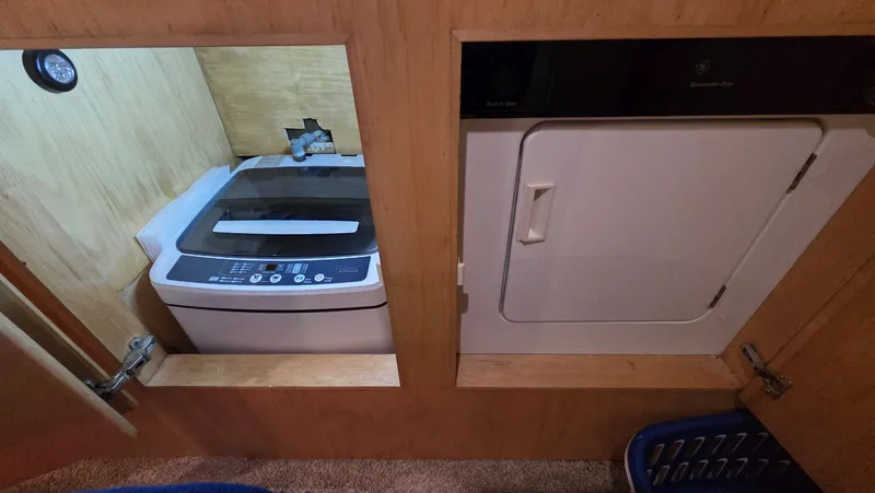 Toes In The Water Yacht Photos Pics 