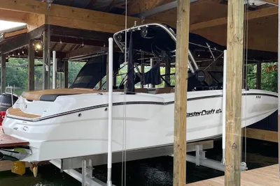 MasterCraft NXT24